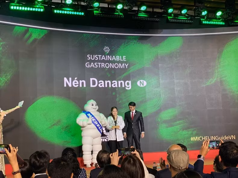 «Nén Danang» – первый и единственный ресторан во Вьетнаме, удостоенный зеленой звезды «Michelin».