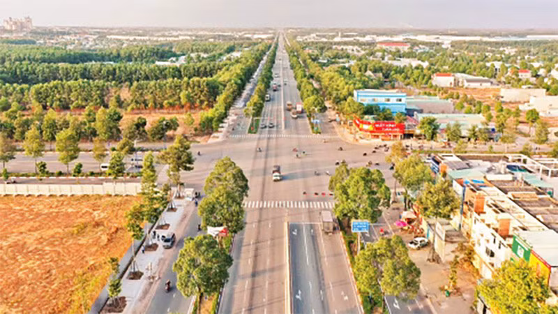 Участок кольцевой дороги, проходящий через провинцию Биньзыонг.