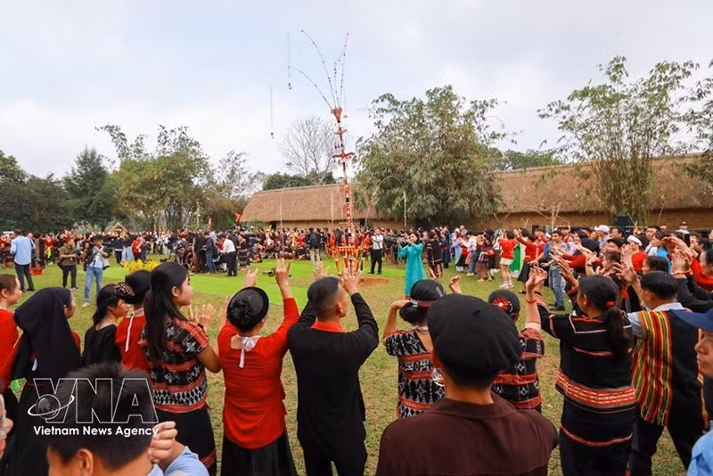 Мероприятие «Весенние краски по всей стране» привлекает большое число участников. Фото: ВИА