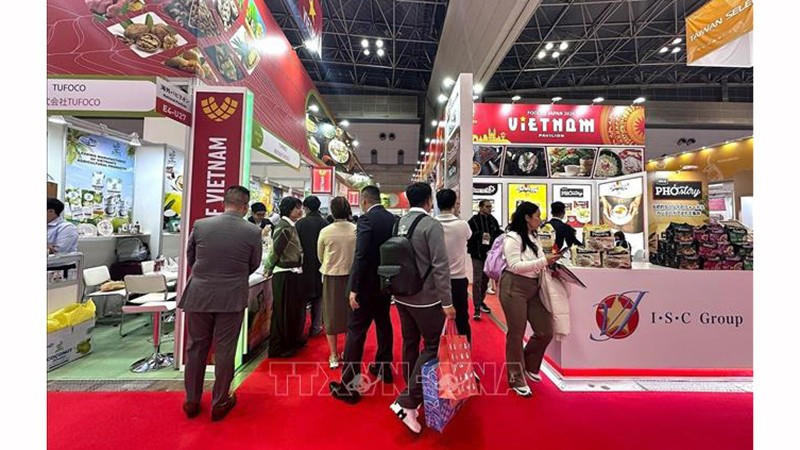 Вьетнамский павильон привлекает большое количество посетителей. Фото: ВИА