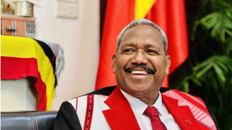 Посол Тимора-Лешти во Вьетнаме Жуан Перейра отвечает на вопросы корреспондента ВИА. Фото: ВИА