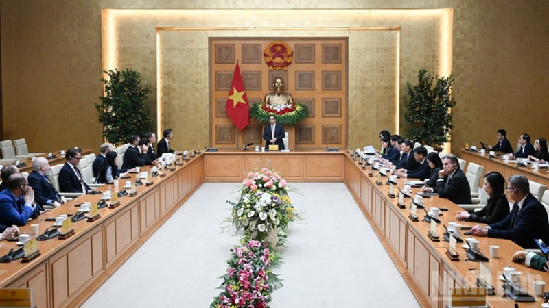 Общий вид рабочей встречи.