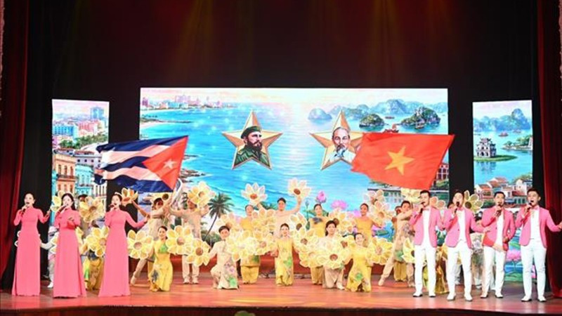 Художественный номер на церемонии. Фото: ВИА