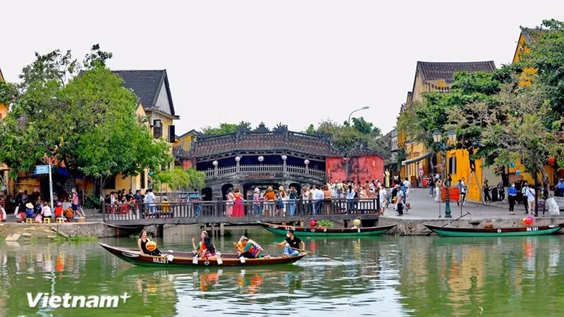 Хойан входит в число туристических направлений в Дананге, привлекающих большое количество посетителей. Фото: ВИА
