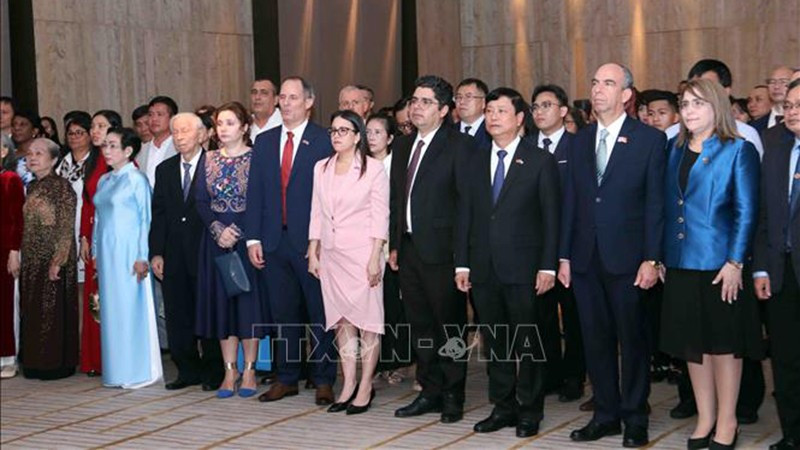 Делегаты присутствуют на церемонии. Фото: ВИА