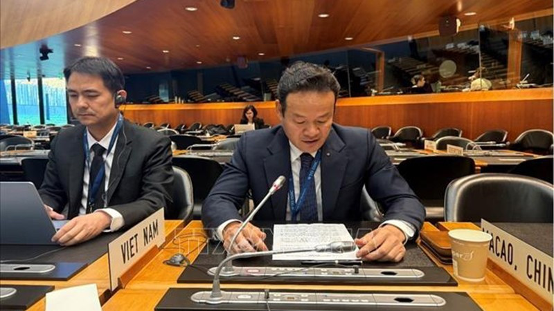 Посол Май Фан Зунг выступает на мероприятии. Фото: ВИА