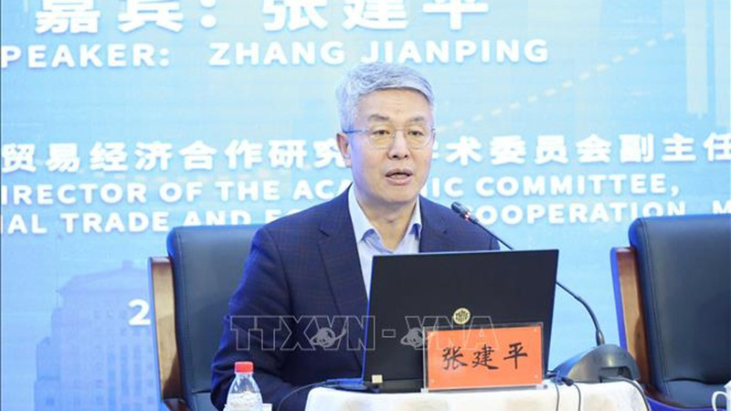Г-н Чжан Цзяньпин, Заместитель председателя Академического комитета Академии международной торговли и экономического сотрудничества Министерства коммерции Китая. Фото: ВИА