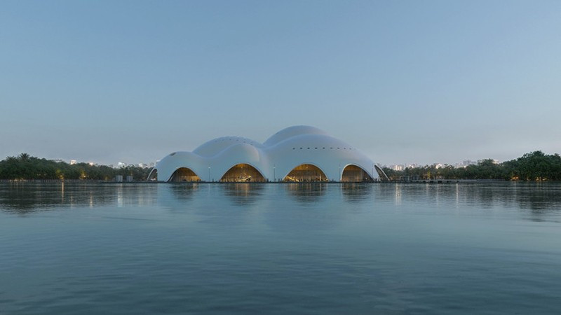 Уникальная архитектура Ханойского оперного театра.