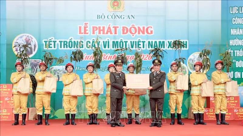 vna-potal-dai-tuong-luong-tam-quang-lam-viec-tai-hung-yen-stand-1.jpg
