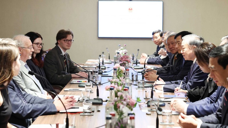 Общий вид приема. Фото: ВИА