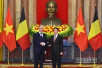 Президент Вьетнама Лыонг Кыонг (справа) и Король Бельгии Филипп. Фото: Тхюи Нгуен – Шон Тунг