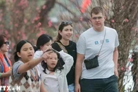 Число международных прибытий во Вьетнам в январе увеличилось на 36,9% по сравнению с тем же периодом прошлого года. Фото: ВИA