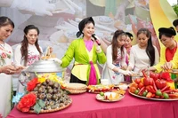 Представление традиционной кухни на Фестивале кулинарной культуры на земле предков 2023 года. Фото: Вьет Зунг