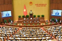 Общий вид программы вопросов и ответов на 7-й сессии НС XV созыва. Фото: Зюи Линь 
