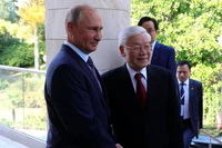 Генеральный секретарь ЦК КПВ Нгуен Фу Чонг и Президент России Владимир Путин в г. Сочи в 2018 г. Фото: Посольство Вьетнама в России