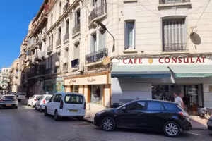 Улица Хо Ши Мина (Rue Ho Chi Minh) в городе Оран (Алжир). (Фото: ВИА)