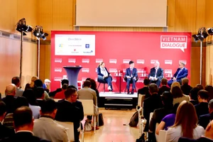 Участники форума обсудили ключевые темы, формирующие будущее экономического сотрудничества Вьетнама и ЕС. (Фото: ВИА)