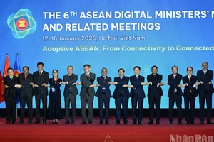 [Фото] Премьер-министр Фам Минь Тьинь принял участие в 6-й Конференции министров по цифровым вопросам АСЕАН