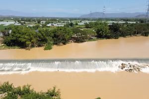 Плотина Ня-чинь (коммуна Мишон, провинция Кханьхоа), возведённая чамами около XII века для накопления воды и орошения, до сих пор эффективно функционирует и считается настоящим инженерным достижением. (Фото: ВИА)