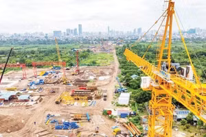 Строительная площадка проекта моста Тылиен. (Фото: nhandan.vn)