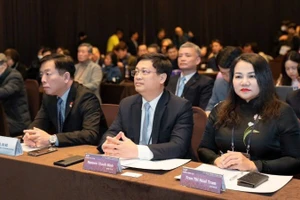 Участники конференции. (Фото: Посольство Вьетнама в Республике Корея)