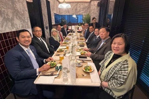 Послы государств-членов АСЕАН в Южной Корее провели итоговую встречу в конце года. (Фото предоставлено Посольством Вьетнама в Республике Корея)