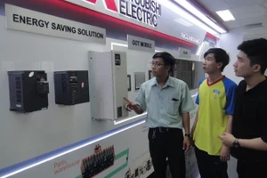 Подготовка кадров для автоматизации в Высокотехнологичном парке города Хошимина.