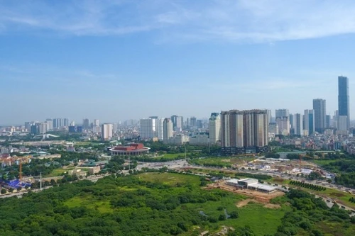 Вьетнам имеет все основания уверенно верить, что успешно достигнет исторической цели – стать к 2045 году развитой страной с высоким уровнем доходов. Фото: Зюи Линь