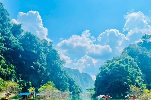 Степь Донглам в Лангшон.