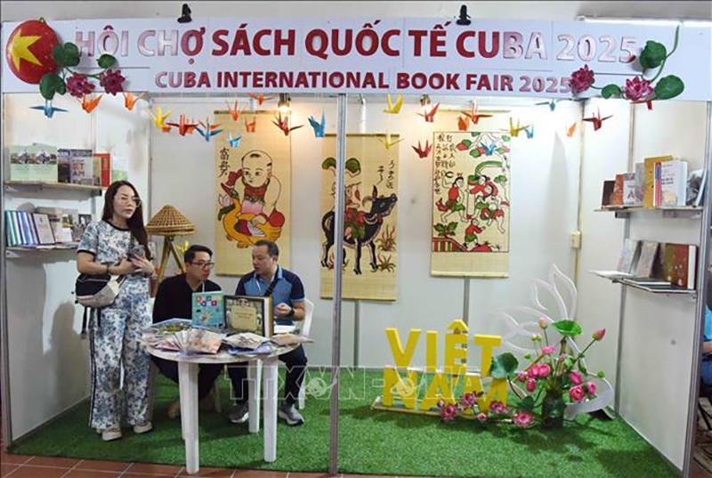 Вьетнамский стенд на 33-й Гаванской международной книжной ярмарке. Фото: ВИА