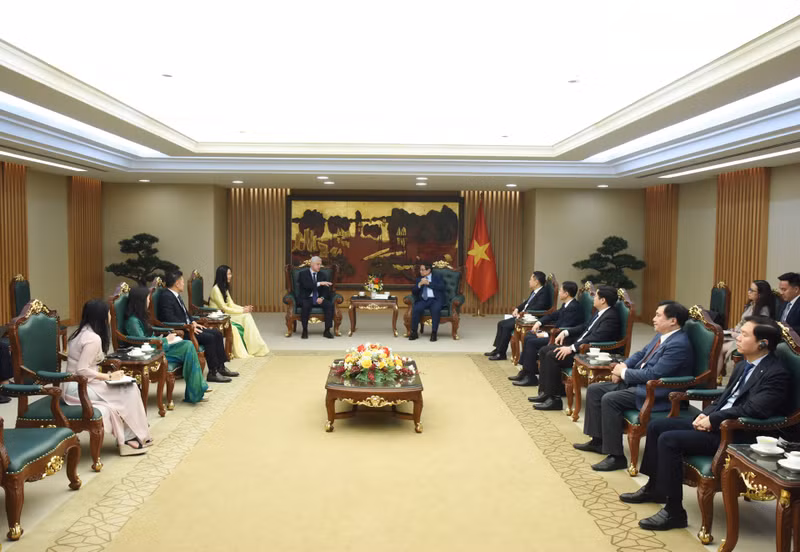 Общий вид приема. Фото: Чан Хай