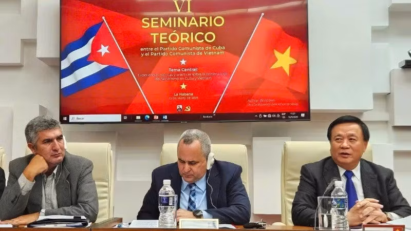 Сопредседатели конференции. Фото: Посольство Вьетнама на Кубе