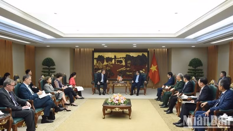 Общий вид приема. Фото: Чан Хай