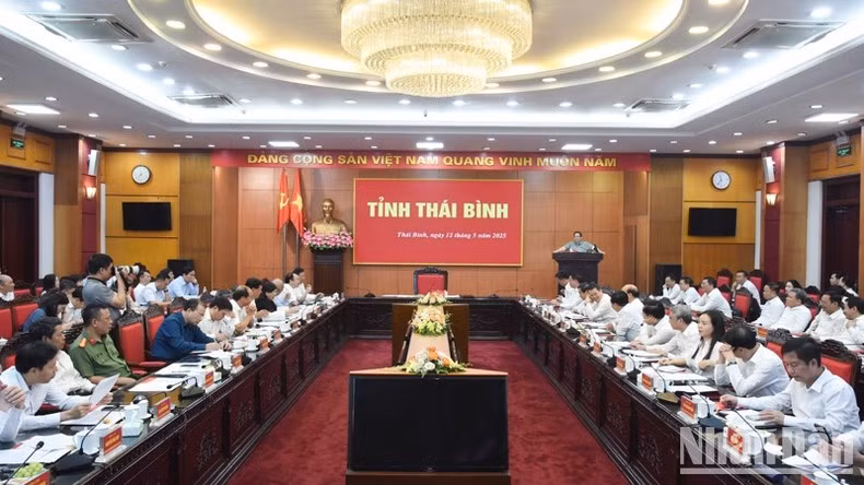 Общий вид рабочей встречи. Фото: Чан Хай