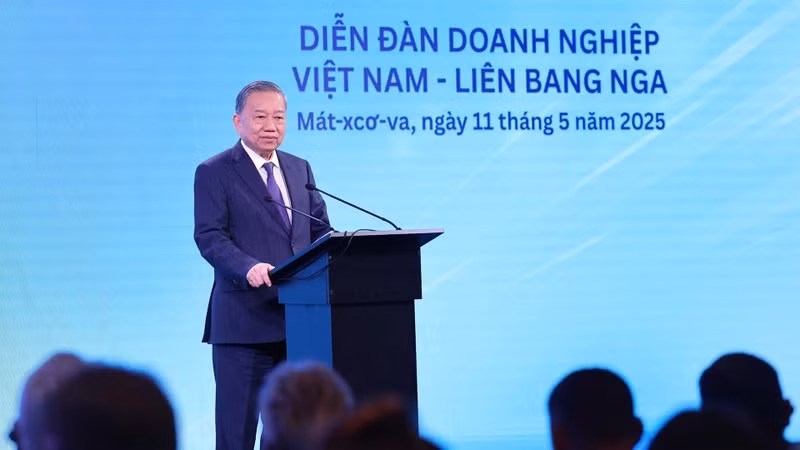 Генеральный секретарь ЦК КПВ То Лам выступает на Вьетнамско-российском бизнес-форуме. Фото: ВИА
