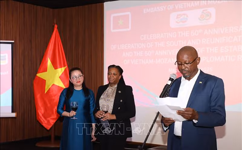 Участники мероприятия в Мозамбике. Фото: ВИА Участники мероприятия в Мозамбике. Фото: ВИА