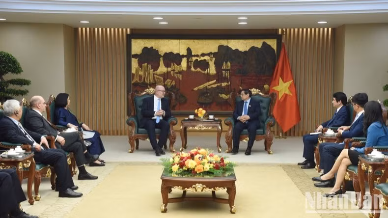 Общий вид приема. Фото: Чан Хай