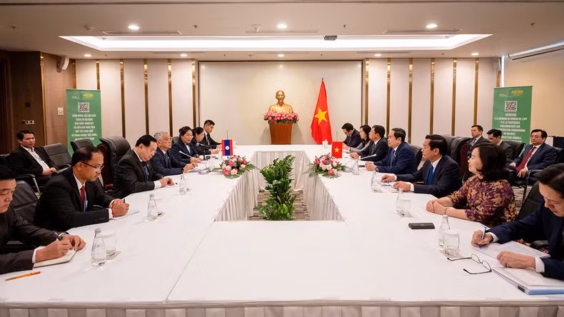 Общий вид приема. Фото: quochoi.vn Общий вид приема. Фото: quochoi.vn