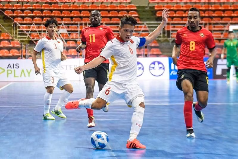 Фам Дык Хоа забил 2 гола в этом матче.