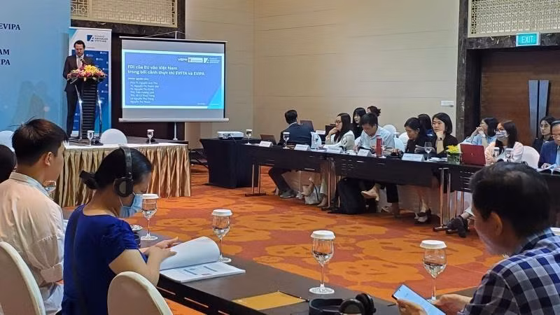 Общий вид семинара.