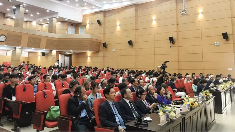 Участники конференции.