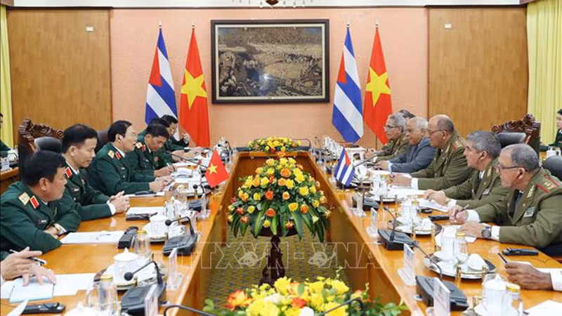 Общий вид переговоров. Фото: ВИА