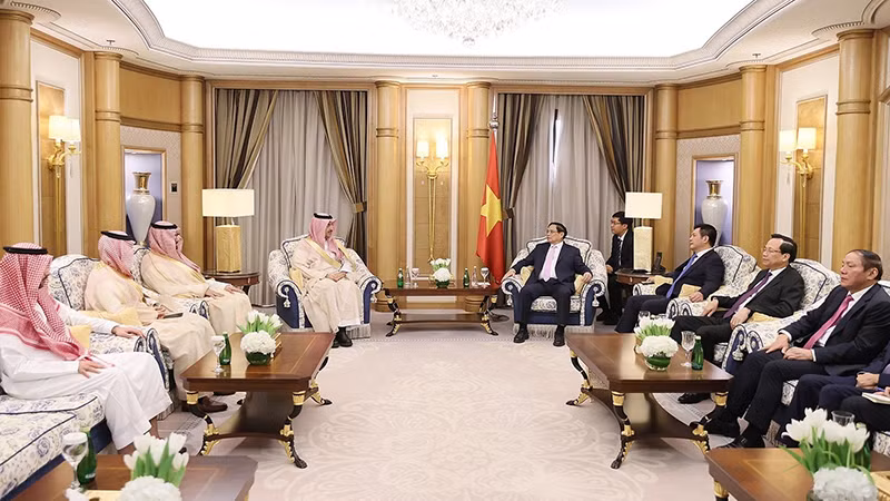 Общий вид приема исполнительного директора СФД. Фото: Зыонг Жанг