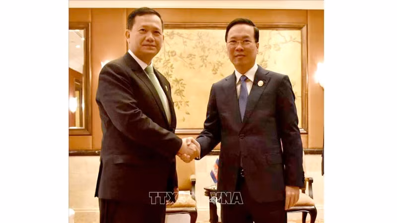 Президент Вьетнама Во Ван Тхыонг и Премьер-министр Камбоджи Хун Манет. Фото: ВИА