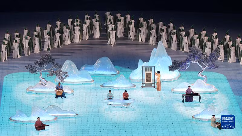 Художественный номер на церемонии закрытия. Художественный номер на церемонии закрытия.