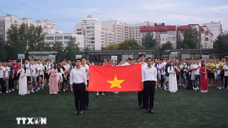 ФК «Братья Москвы» и ФК «Тхайбинь-Москва» превзошли 14 других команд и вышли в финал. Фото: ВИА