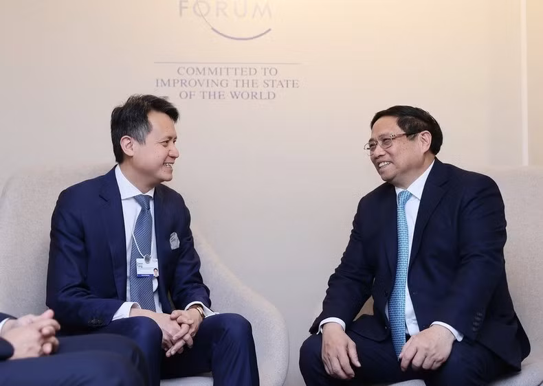 Премьер-министр Фам Минь Тьинь на встрече с Генеральным директором ВОИС Дареном Тангом. Фото: ВИА