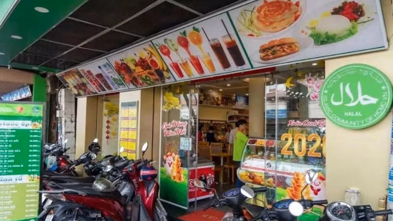 Магазин халяльных продуктов в городе Хошимине. Фото: VnEconomy