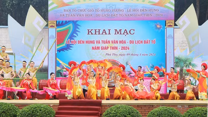 Церемония открытия Фестиваля. 