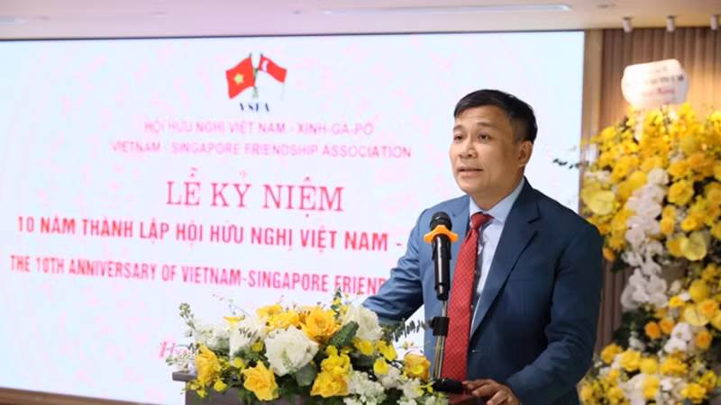 Постоянный заместитель министра иностранных дел Нгуен Минь Ву выступает на мероприятии. Фото: dangcongsan.vn